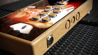 Illustration for article titled Now That is One Fine Arcade Stick